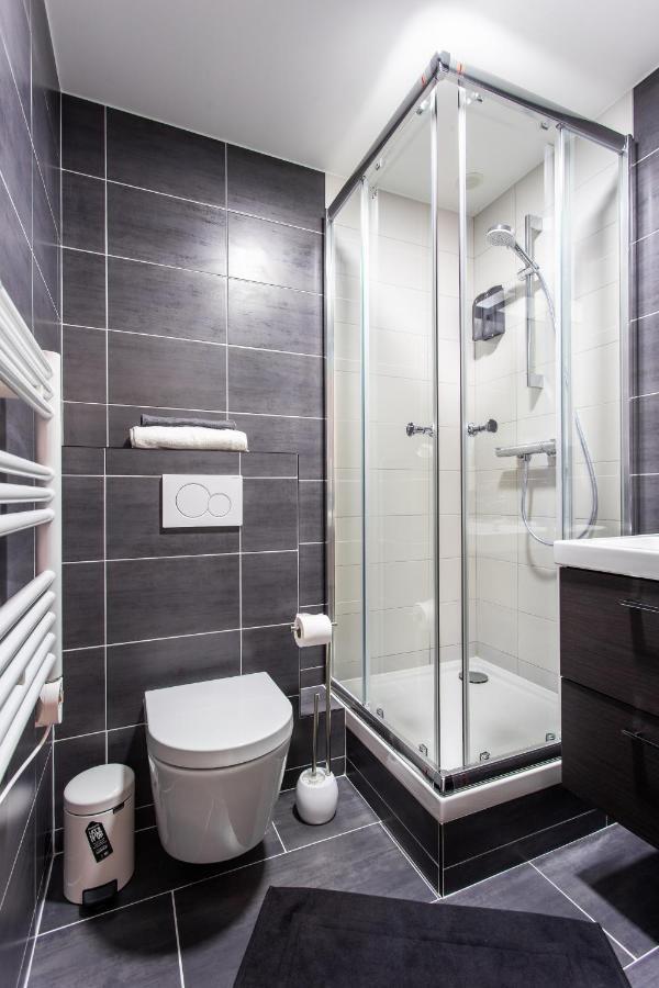 D&E - Paris-Disney - Holidays Apartment - Appartement De Vacances - 5 Chambres- 5 Sdb - 5 Bedrooms - 5 Bathrooms - Netflix Champs-Sur-Marne Exteriér fotografie