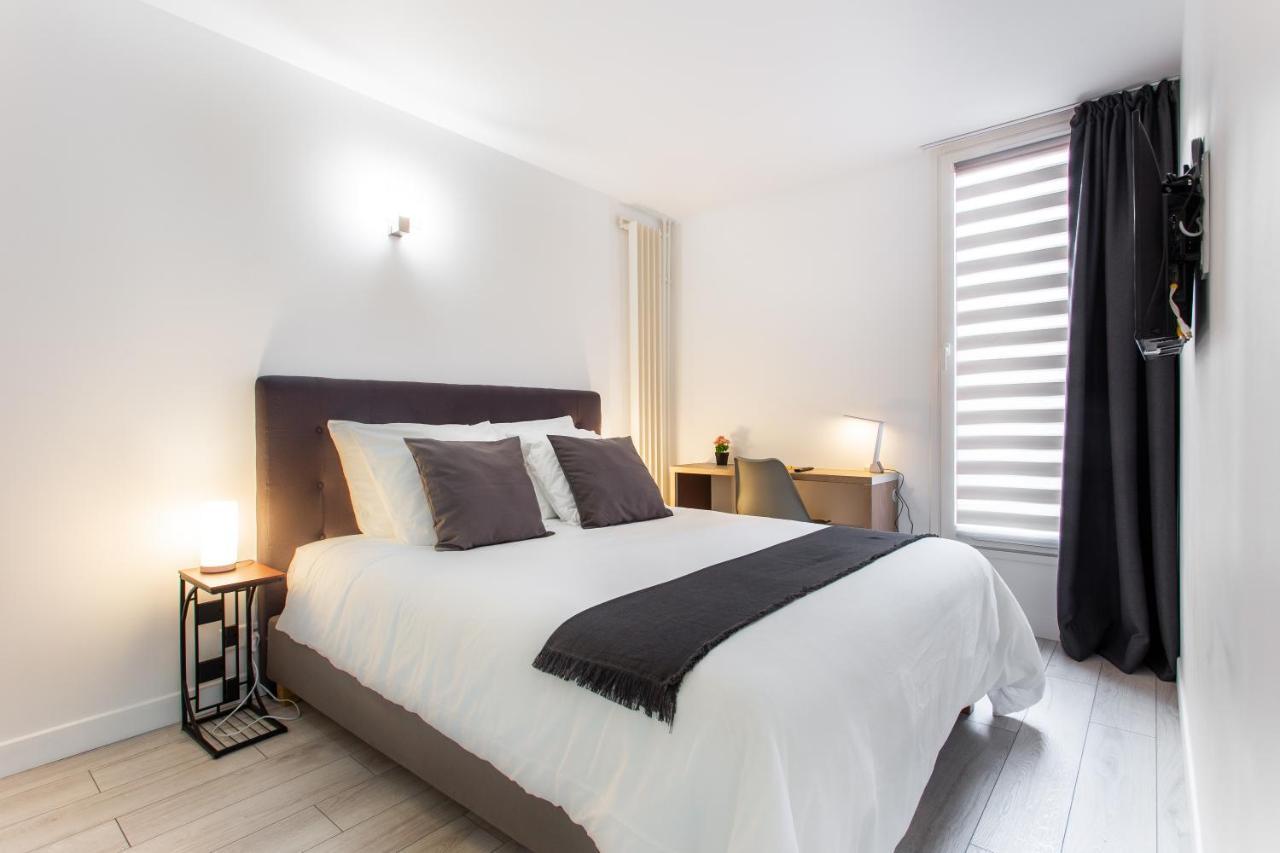 D&E - Paris-Disney - Holidays Apartment - Appartement De Vacances - 5 Chambres- 5 Sdb - 5 Bedrooms - 5 Bathrooms - Netflix Champs-Sur-Marne Exteriér fotografie
